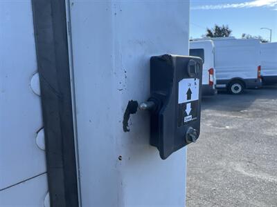 2019 Ford E450 Box Truck  16 Ft - Photo 10 - La Puente, CA 91744