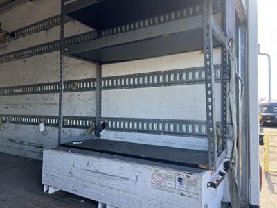 2019 Ford E450 Box Truck  16 Ft - Photo 14 - La Puente, CA 91744