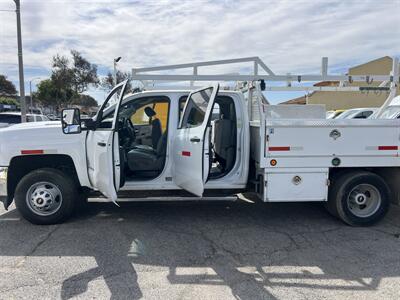2019 Chevrolet Silverado 3500HD Contractor Body  10 Ft - Photo 10 - La Puente, CA 91744