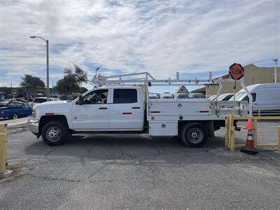 2019 Chevrolet Silverado 3500HD Contractor Body  10 Ft - Photo 4 - La Puente, CA 91744