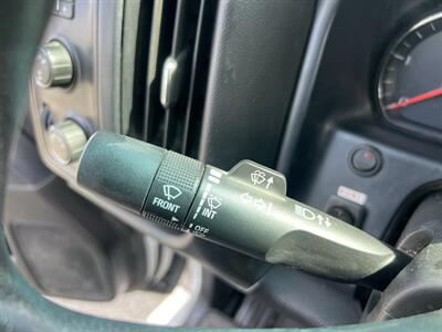 2019 Chevrolet Silverado 3500HD Contractor Body  10 Ft - Photo 15 - La Puente, CA 91744