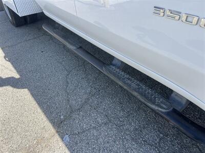 2023 Chevrolet Silverado 3500 Crew Cab Diesel 4X4 Utility Truck   - Photo 25 - La Puente, CA 91744