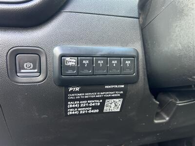 2023 Chevrolet Silverado 3500 Utility Truck   - Photo 9 - La Puente, CA 91744