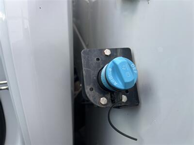 2023 Chevrolet Silverado 3500 Utility Truck   - Photo 19 - La Puente, CA 91744