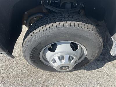 2023 Chevrolet Silverado 3500 Crew Cab Diesel 4X4 Utility Truck   - Photo 21 - La Puente, CA 91744