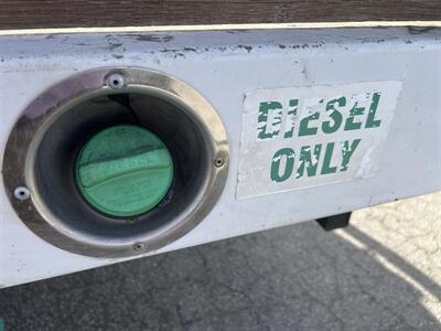 2020 Ford F-550 Super Duty XL 4WD Crew Cab 179 WB DRW  Contractor 12 FT - Photo 23 - La Puente, CA 91744