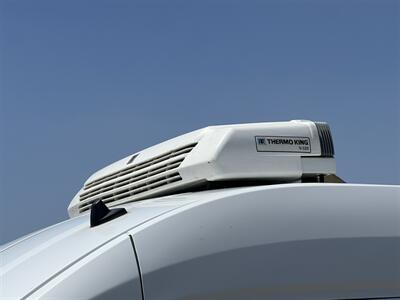 2022 Ford Transit 250 Reefer Cargo Van  High Roof 148 WB Extended Extended - Photo 22 - La Puente, CA 91744