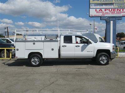 2015 Chevrolet Silverado 2500 Utility Truck   - Photo 2 - La Puente, CA 91744
