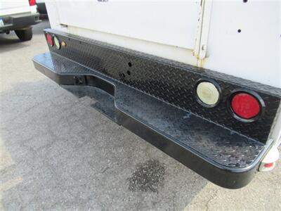 2015 Chevrolet Silverado 2500 Utility Truck   - Photo 27 - La Puente, CA 91744