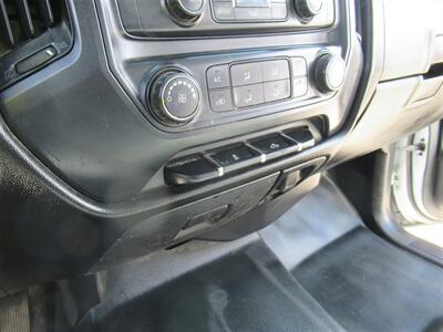 2015 Chevrolet Silverado 2500 Utility Truck   - Photo 21 - La Puente, CA 91744