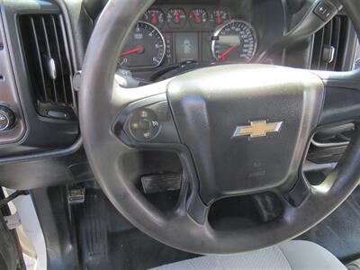 2015 Chevrolet Silverado 2500 Utility Truck   - Photo 17 - La Puente, CA 91744