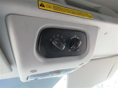 2015 Ford Transit 350 Wheelchair Van  Medium Roof 148 WB - Photo 30 - La Puente, CA 91744