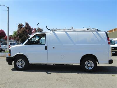 2017 Chevrolet Express 2500 Cargo Van   - Photo 4 - La Puente, CA 91744
