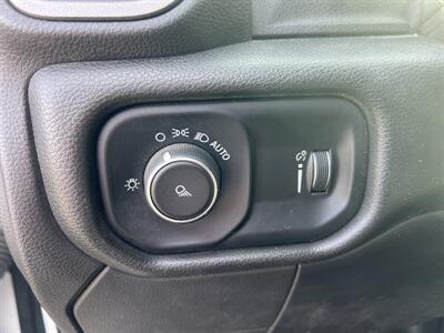 2021 RAM 2500 Crew Cab 4X4 Utility Truck   - Photo 16 - La Puente, CA 91744