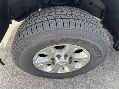 2021 RAM 2500 Crew Cab 4X4 Utility Truck   - Photo 26 - La Puente, CA 91744