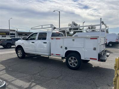 2021 RAM 2500 Crew Cab 4X4 Utility Truck   - Photo 4 - La Puente, CA 91744