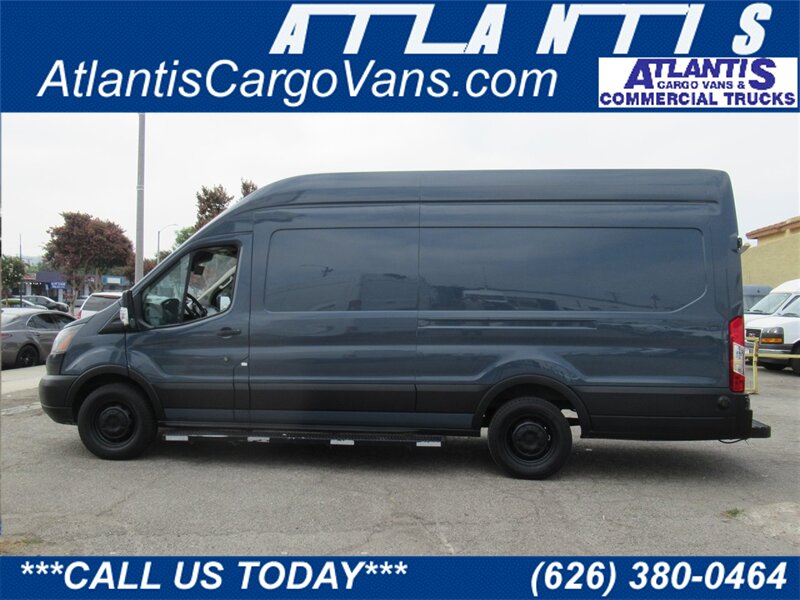 2019 Ford Transit Cargo Van photo 32