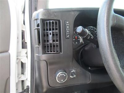 2019 GMC Savana 3500 Box Truck  16 Ft - Photo 18 - La Puente, CA 91744