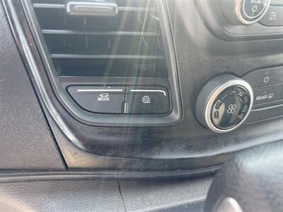 2023 Ford Transit 250 Cargo Van  High Roof 148 " WB Extended Extended - Photo 18 - La Puente, CA 91744
