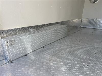 2019 Ford Transit 250  Low Roof 130 WB - Photo 11 - La Puente, CA 91744