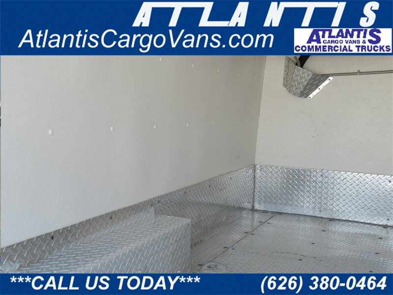 2019 Ford Transit Cargo Van photo 33