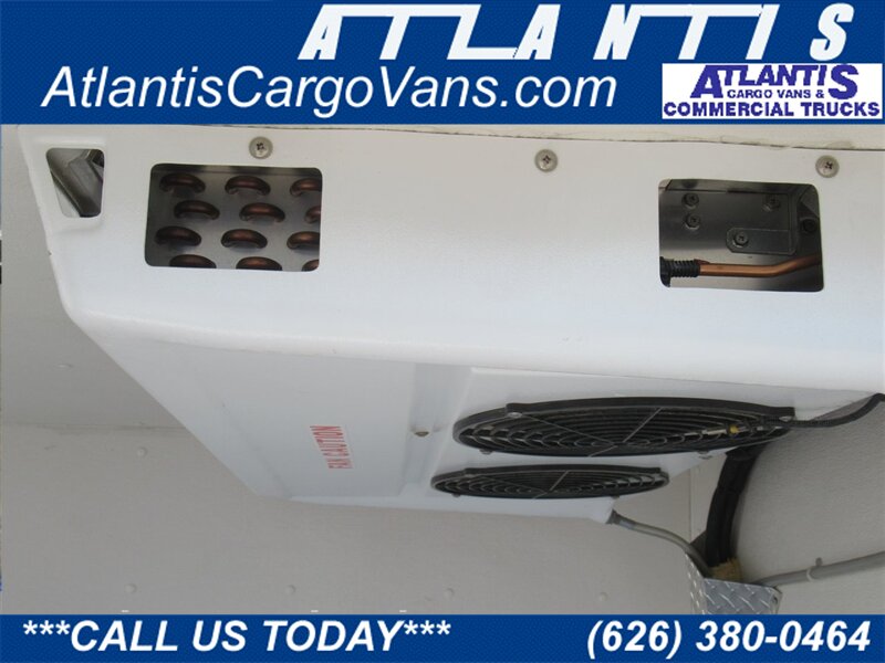 2019 Ford Transit Cargo Van photo 35