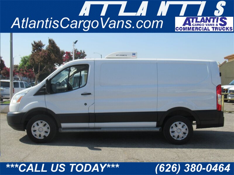 2019 Ford Transit Cargo Van photo 30