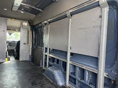2020 Ford Transit 250  High Roof 148 " WB Extended - Photo 11 - La Puente, CA 91744