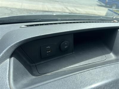 2020 Ford Transit 250  High Roof 148 " WB Extended - Photo 20 - La Puente, CA 91744