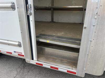 2022 GMC sava Box Truck  16 Ft - Photo 19 - La Puente, CA 91744