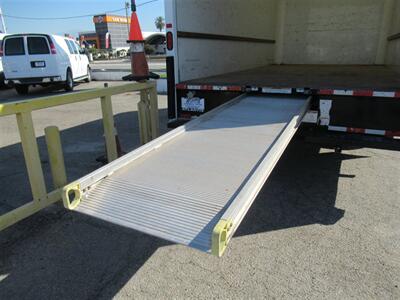 2021 GMC Savana 3500 Box Truck  16 Ft - Photo 17 - La Puente, CA 91744