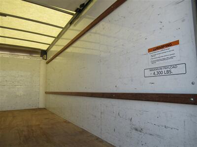 2021 GMC Savana 3500 Box Truck  16 Ft - Photo 13 - La Puente, CA 91744