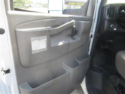 2021 GMC Savana 3500 Box Truck  16 Ft - Photo 19 - La Puente, CA 91744