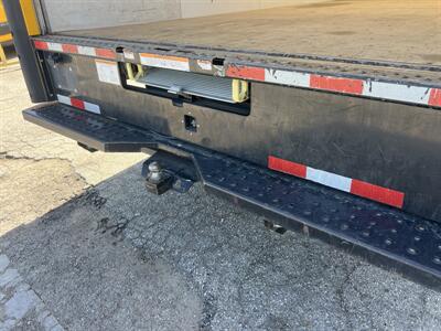 2022 GMC Savana 3500 Box Truck  16 Ft - Photo 12 - La Puente, CA 91744