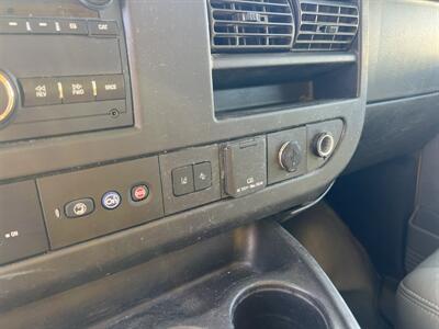 2022 GMC Savana 3500 Box Truck  16 Ft - Photo 22 - La Puente, CA 91744