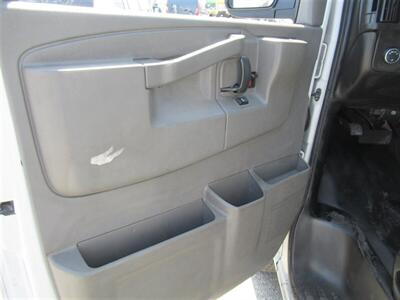 2017 GMC Savana 2500 Reefer Cargo Van   - Photo 19 - La Puente, CA 91744