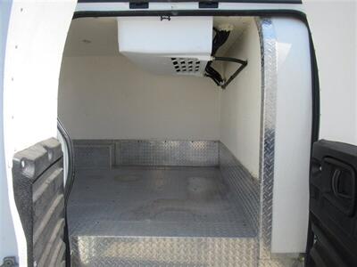 2017 GMC Savana 2500 Reefer Cargo Van   - Photo 10 - La Puente, CA 91744