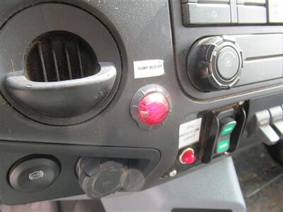 2019 Ford F750 Chipper Dump  12 Ft - Photo 18 - La Puente, CA 91744