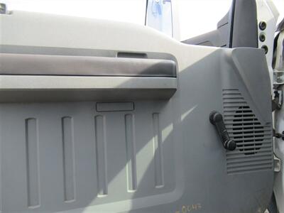 2019 Ford F750 Chipper Dump  12 Ft - Photo 14 - La Puente, CA 91744