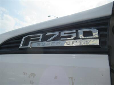 2019 Ford F750 Chipper Dump  12 Ft - Photo 29 - La Puente, CA 91744