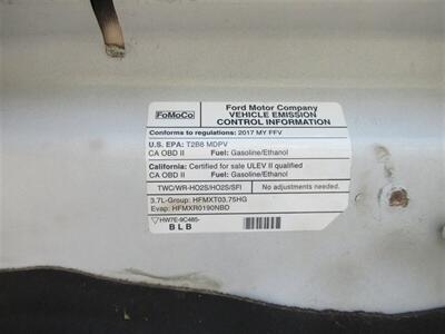 2017 Ford Transit 150 Wheelchair Van  Medium Roof 130 WB - Photo 32 - La Puente, CA 91744