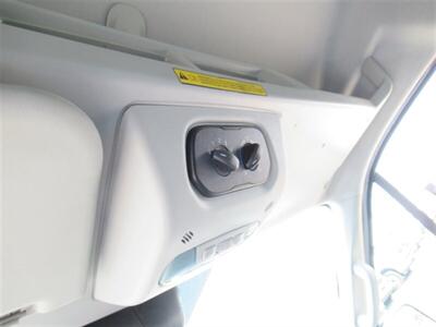 2017 Ford Transit 150 Wheelchair Van  Medium Roof 130 WB - Photo 29 - La Puente, CA 91744