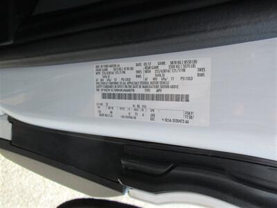 2017 Ford Transit 150 Wheelchair Van  Medium Roof 130 WB - Photo 8 - La Puente, CA 91744
