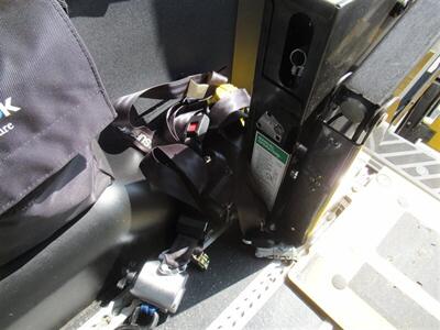 2017 Ford Transit 150 Wheelchair Van  Medium Roof 130 WB - Photo 20 - La Puente, CA 91744