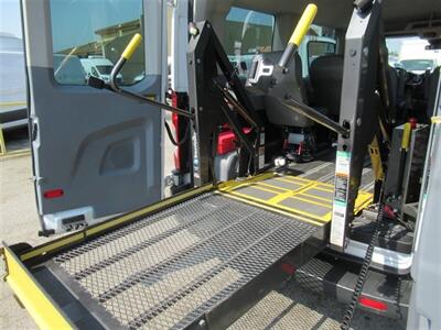 2017 Ford Transit 150 Wheelchair Van  Medium Roof 130 WB - Photo 14 - La Puente, CA 91744