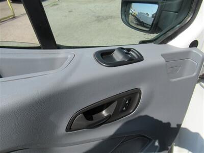 2017 Ford Transit 150 Wheelchair Van  Medium Roof 130 WB - Photo 25 - La Puente, CA 91744