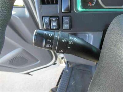 2019 Isuzu NPR XD   - Photo 16 - La Puente, CA 91744