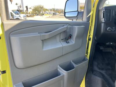 2021 Chevrolet Express 2500  Extended - Photo 16 - La Puente, CA 91744