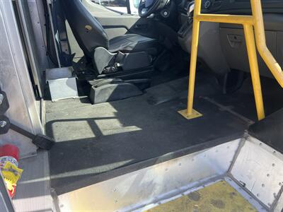 2021 Ford Transit 350 HD Box Truck  14 Ft - Photo 16 - La Puente, CA 91744