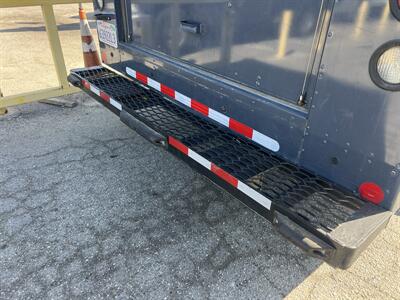2021 Ford Transit 350 HD Box Truck  14 Ft - Photo 17 - La Puente, CA 91744